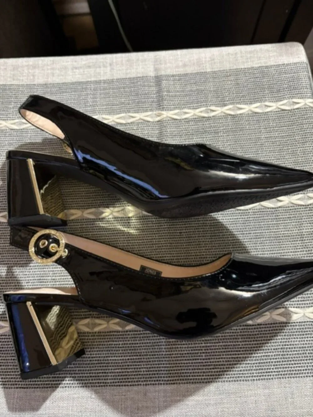 Jones New York patent slingback stack heels, size 11, black